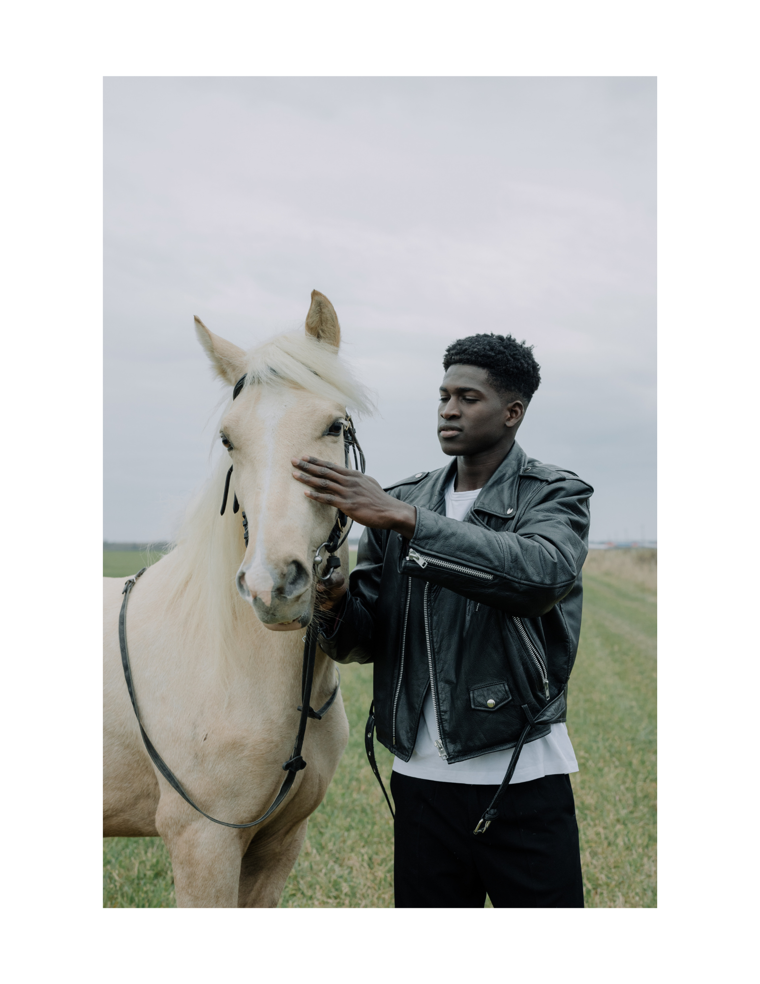 Man next to a horse, calming. Equine assisted therapy can help as a form of anxiety treatment in Powhatan, VA here.