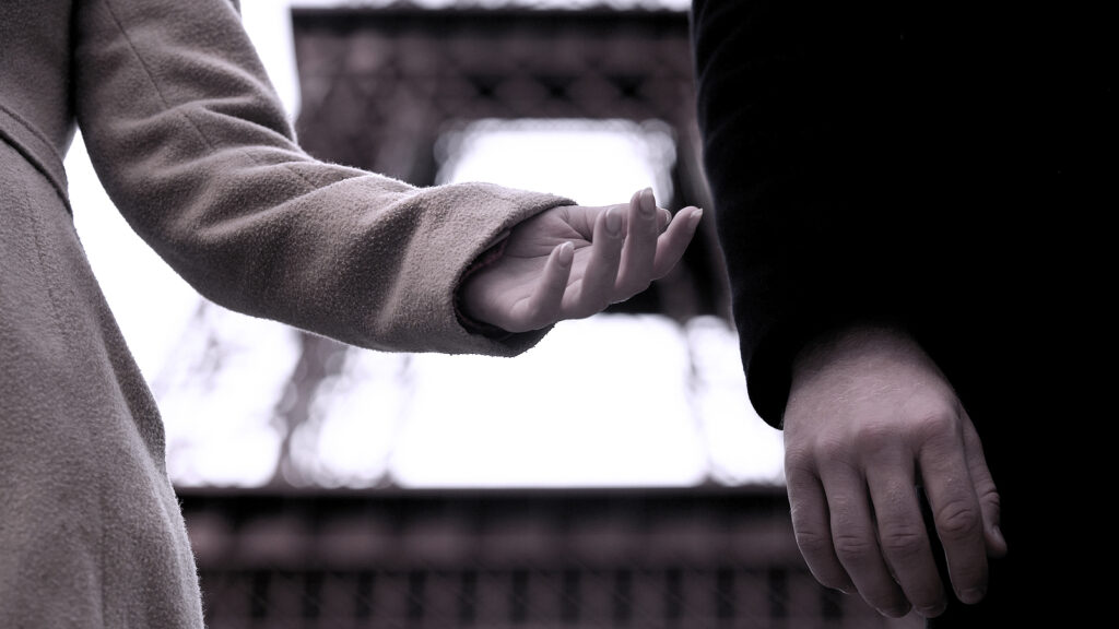 A close up of a hand reaching out toward a partner without reciprocation. This could represent the fear of abandonment that trauma therapy in Richmond, VA can address. Learn more about life transitions therapy in Charlottesville VA by searching for therapy for trauma in Richmond VA. 