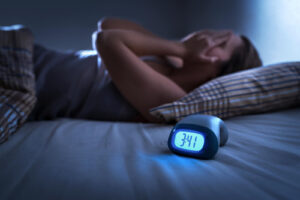 A woman lies awake at 3:41 a.m., hands pressed to her head, a familiar scene for anyone whose trauma resurfaces at the worst possible hours. An emdr therapist in Richmond, VA or trauma therapist in Powhatan, VA can help, and searching emdr intensives near me is a good place to start. 