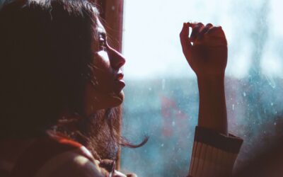 Growing Up With a Narcissistic Parent: How It Shows Up in Adulthood